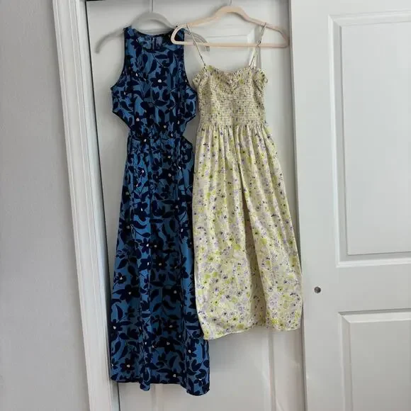 Bundle of (2) Floral Sundresses Sz S Feminine Smocked H&M / Who What Wear - Picture 1 of 13